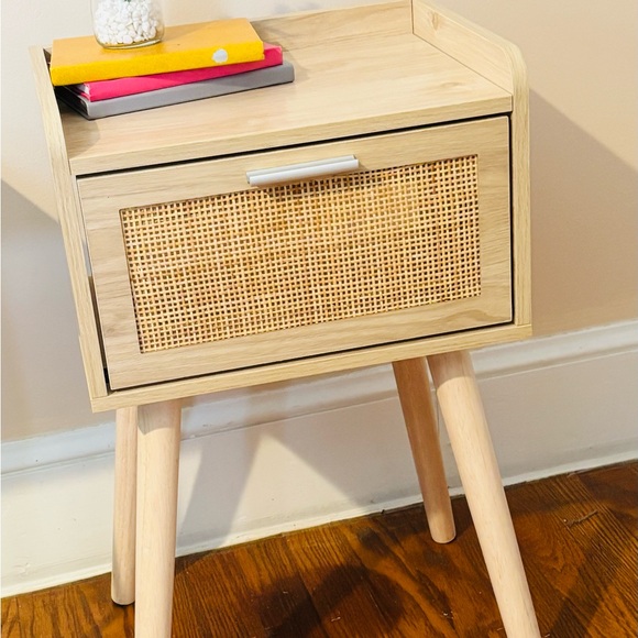 Accent Side Table - Picture 10 of 10